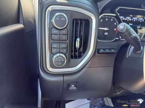 Used 2021 GMC Sierra 2500 Denali w/ Denali Ultimate Package AWD/4WD image 29