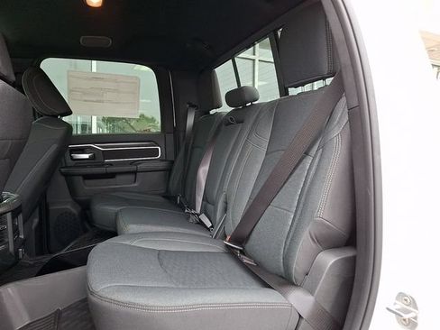 New 2026 RAM 3500 Big Horn AWD/4WD image 6