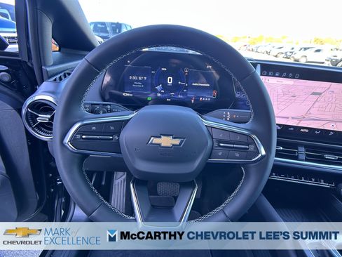 New 2026 Chevrolet Equinox EV LT w/ Comfort Package image 18