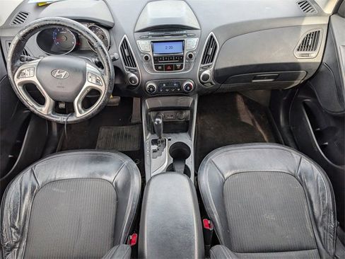Used 2012 Hyundai Tucson GLS image 5