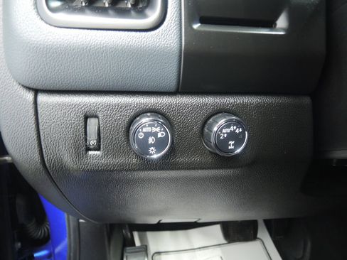 Used 2019 Chevrolet Colorado Z71 image 24