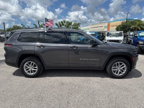 Certified 2024 Jeep Grand Cherokee L Laredo w/ Luxury Tech Group I image 19