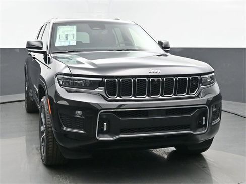 New 2025 Jeep Grand Cherokee Overland w/ Adv Protech Group III image 6