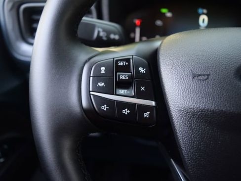 Used 2025 Ford Maverick Lariat w/ Black Appearance Package AWD/4WD image 6