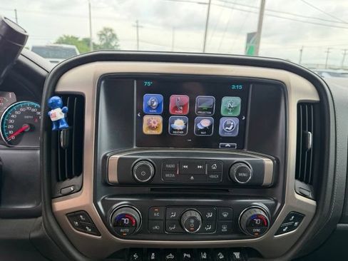Used 2018 GMC Sierra 2500 Denali w/ Duramax Plus Package AWD/4WD image 13