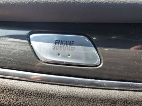 Certified 2024 Buick Enclave Essence AWD/4WD image 16