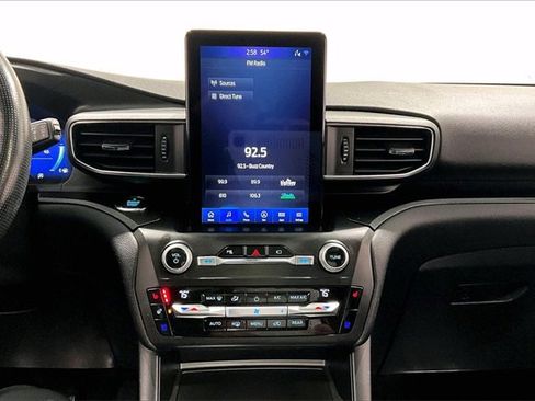 Used 2020 Ford Explorer ST w/ Premium Technology Package image 15
