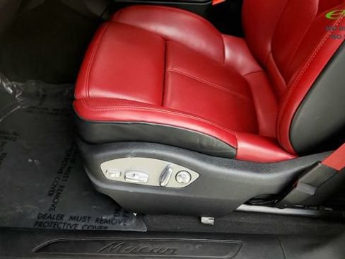 Used 2024 Porsche Macan w/ Premium Plus Package AWD/4WD image 47