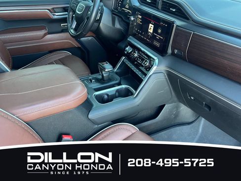 Used 2024 GMC Sierra 1500 Denali Ultimate AWD/4WD image 16