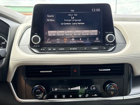 Certified 2023 Nissan Rogue SV FWD image 16