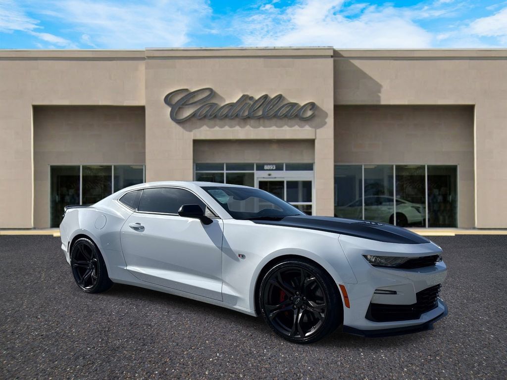 Used 2023 Chevrolet Camaro SS RWD image 1