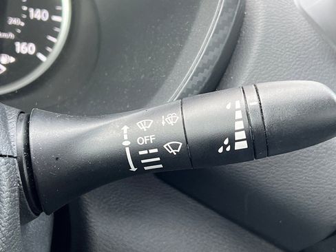 Used 2024 Nissan Sentra S image 33