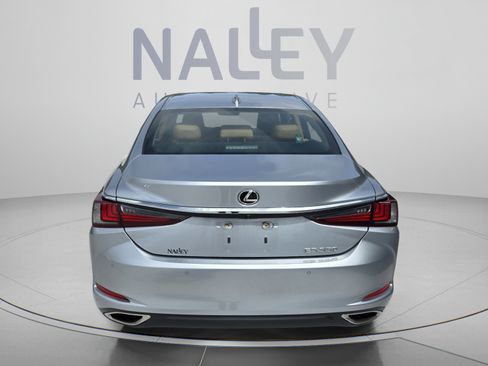 Certified 2022 Lexus ES 350 w/ Premium Package FWD image 4
