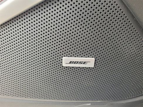 Used 2017 Chevrolet Camaro LT image 22