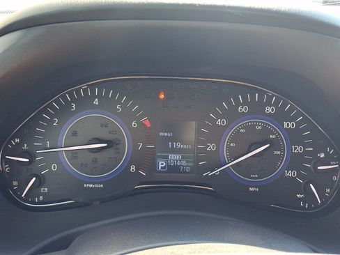 Used 2020 Nissan Armada Platinum AWD/4WD image 15
