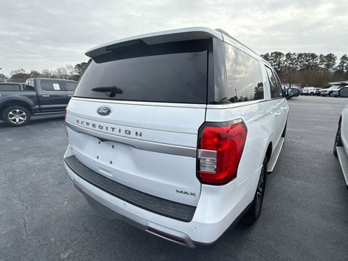 Used 2023 Ford Expedition Max XLT image 28