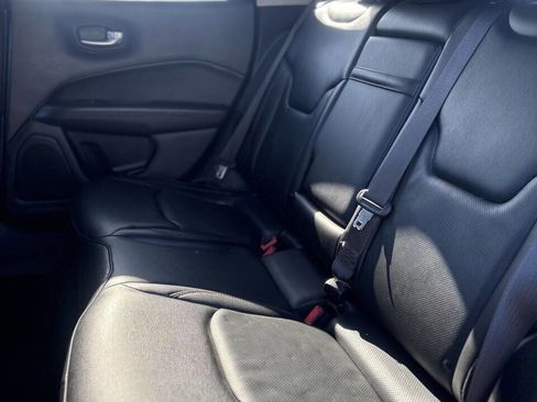 Used 2018 Jeep Compass Limited image 17