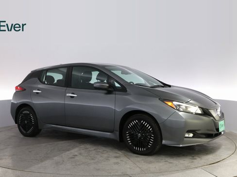 Used 2024 Nissan Leaf SV Plus image 5
