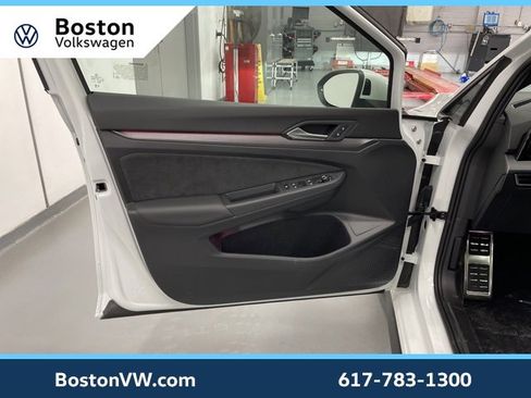 New 2025 Volkswagen GTI SE image 25