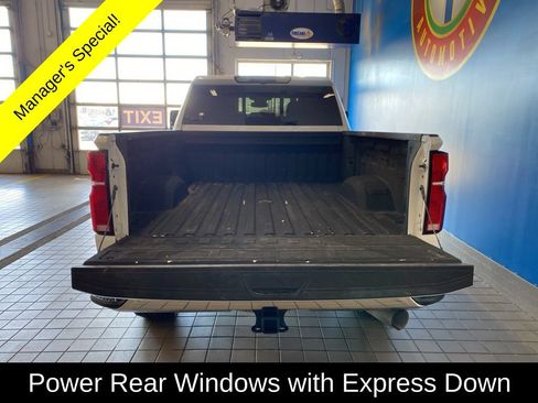 Used 2025 Chevrolet Silverado 2500 LTZ w/ LTZ Convenience Package AWD/4WD image 21