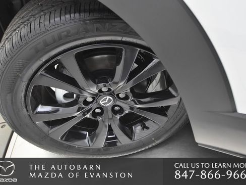 New 2026 MAZDA CX-30 AWD 2.5 S w/ Select Sport Pkg image 32