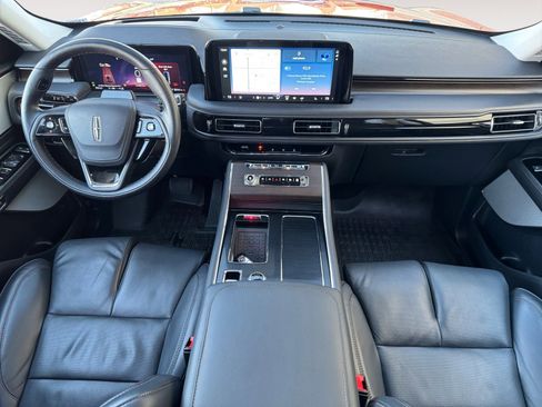 Used 2025 Lincoln Aviator Reserve w/ Equipment Group 201A image 10