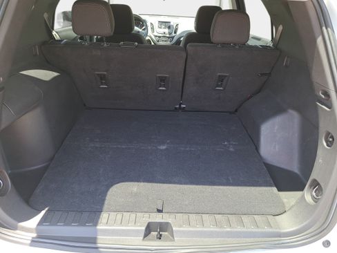 Used 2022 Chevrolet Equinox LS w/ LS Convenience Package FWD image 10