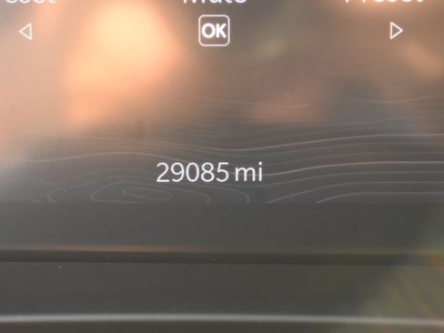 Used 2025 Jeep Grand Cherokee Limited RWD image 24