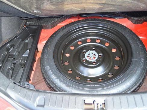 Used 2014 Hyundai Genesis 2.0T image 32