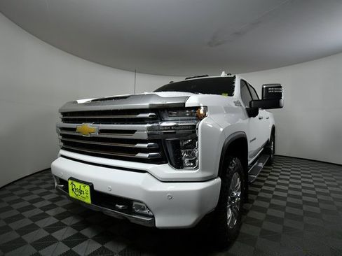 Used 2022 Chevrolet Silverado 3500 High Country w/ Z71 Off-Road Package image 6