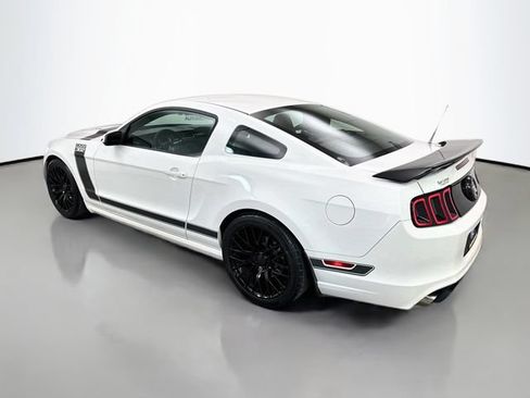 Used 2013 Ford Mustang Boss 302 w/ Boss 302 Accessory Pkg RWD image 5