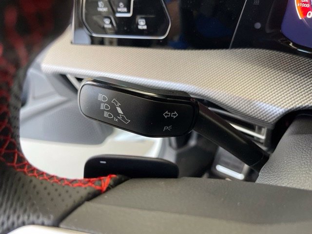 New 2026 Volkswagen GTI SE FWD image 18