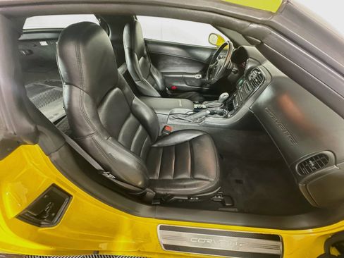 Used 2008 Chevrolet Corvette Coupe RWD image 25