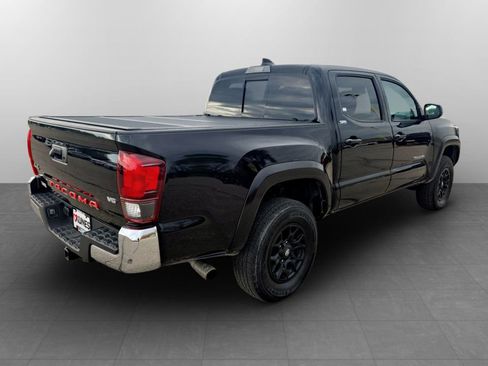 Used 2022 Toyota Tacoma SR5 image 6