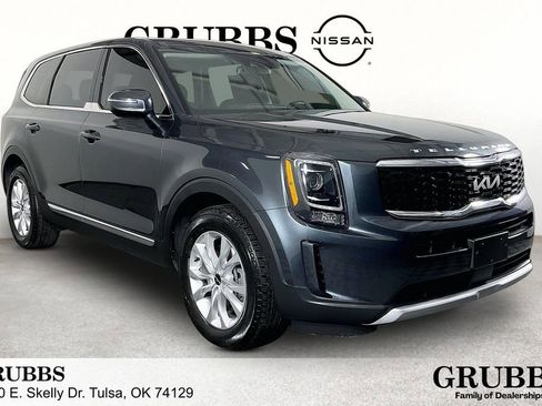 Used 2022 Kia Telluride LX image 1