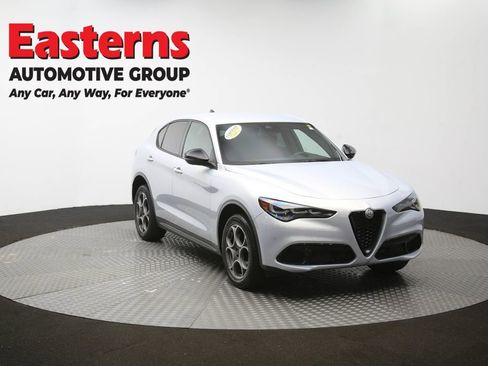 Used 2024 Alfa Romeo Stelvio Sprint image 51