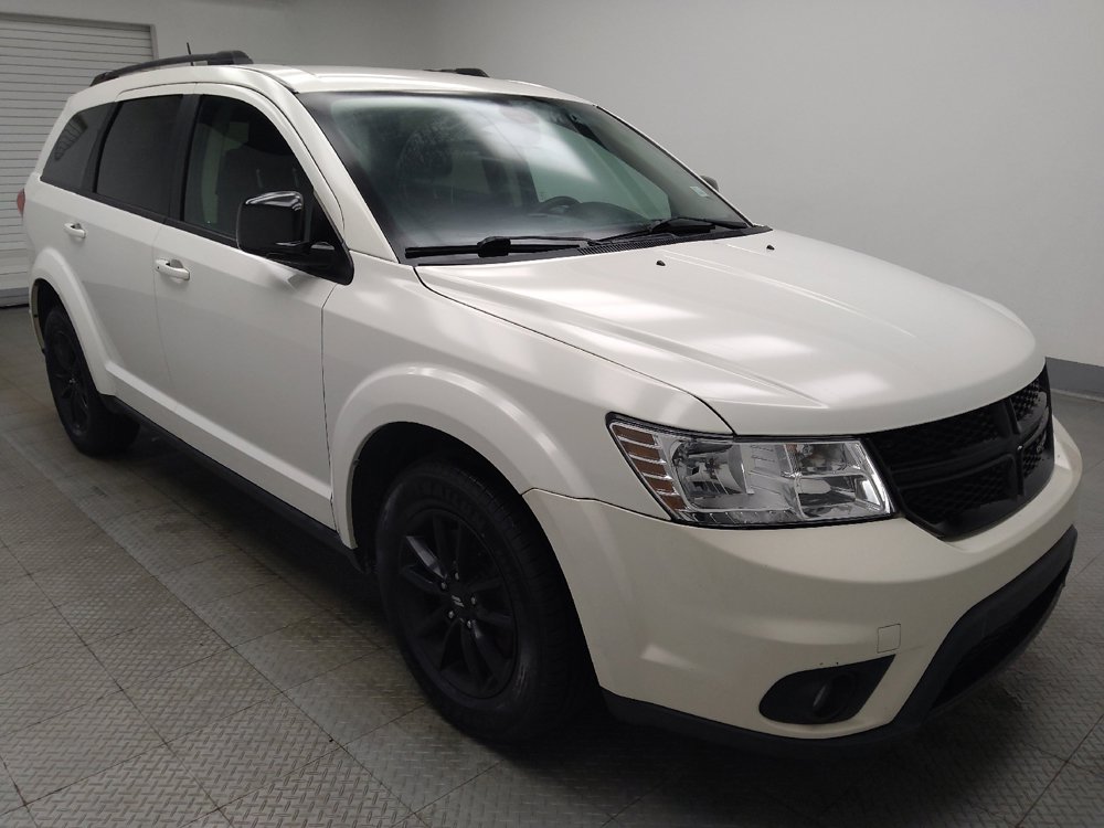 Used 2019 Dodge Journey SE w/ Blacktop Package FWD image 13
