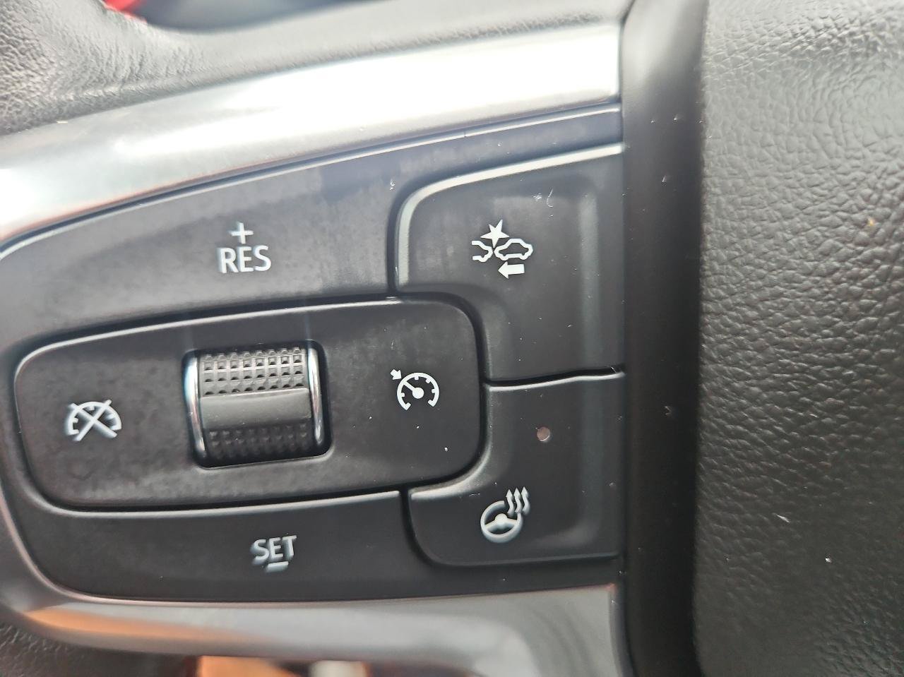 Used 2020 Chevrolet Blazer RS AWD/4WD image 27