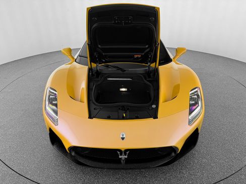 Used 2023 Maserati MC20 Spyder image 37