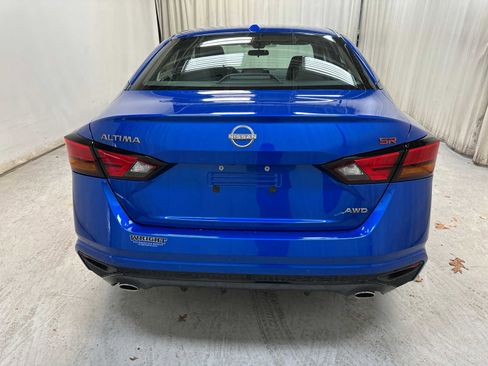 New 2025 Nissan Altima 2.5 SR image 7
