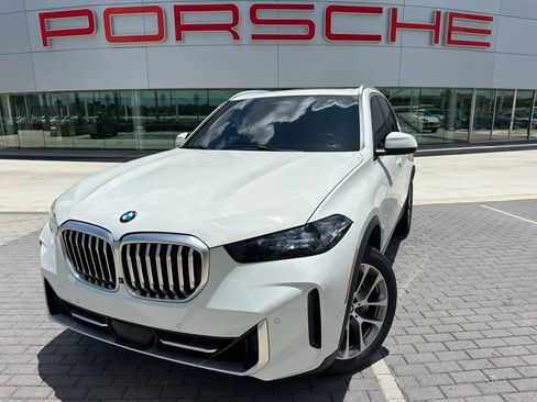 Used 2024 BMW X5 sDrive40i w/ Parking Assistance Package RWD image 1