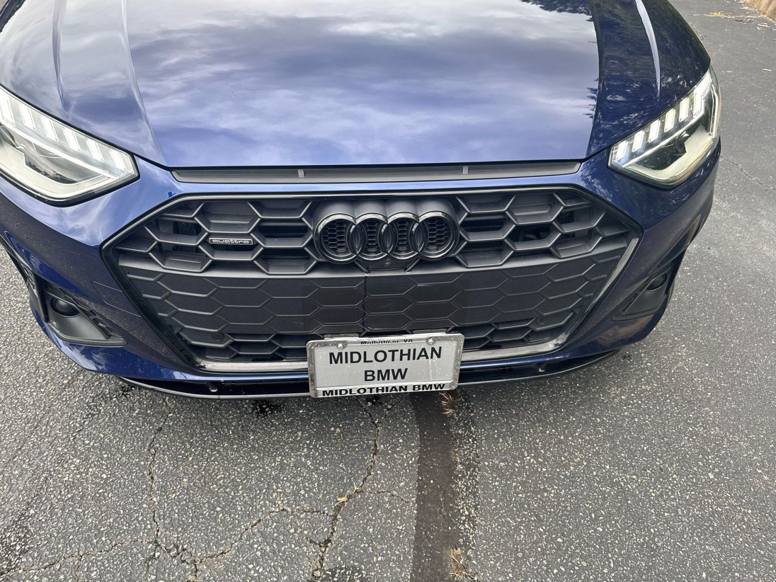 Used 2022 Audi A4 2.0T Premium Plus w/ Premium Plus Package AWD/4WD image 4