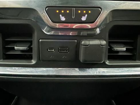 Used 2021 GMC Sierra 1500 Denali w/ Driver Alert Package II image 16