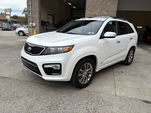 Used 2011 Kia Sorento SX image 8