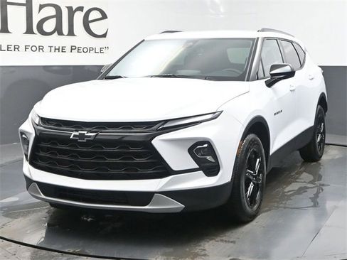 New 2025 Chevrolet Blazer LT w/ Midnight/Sport Edition image 7