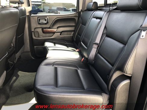 Used 2018 GMC Sierra 1500 SLT AWD/4WD image 18