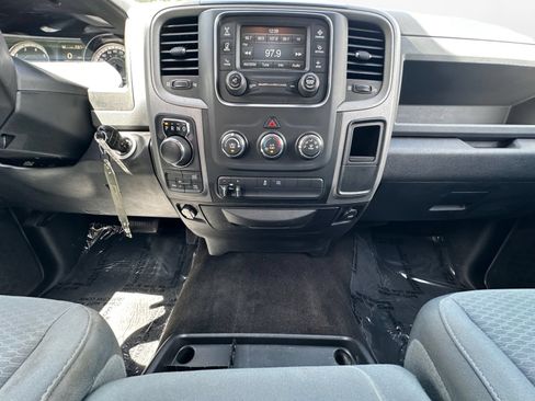 Used 2016 RAM 1500 Express AWD/4WD image 11