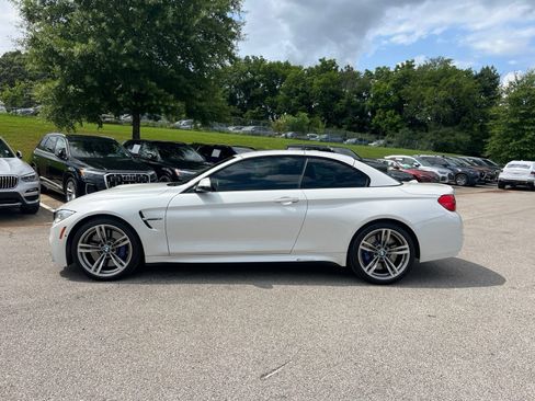 Used 2016 BMW M4 Convertible RWD image 9
