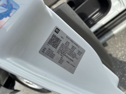 Used 2023 GMC Savana 2500 w/ Driver Convenience Package image 27