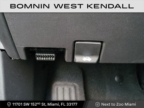 Used 2024 Chevrolet Equinox LS image 29